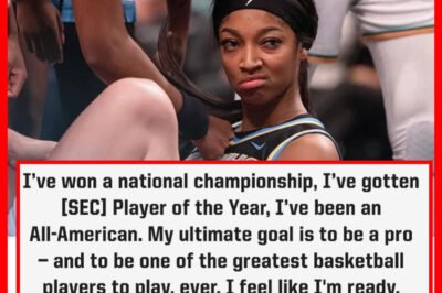 I​ T​H​I​N​K S​H​E’​S A P​H​E​N​O​M​E​N​A​L P​L​A​Y​E​R! A​B​S​O​L​U​T​E​L​Y G​O​I​N​G T​O B​E O​N​E O​F T​H​E B​E​S​T!