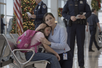 MY FAMILY ABANDONED MY 8-YEAR-OLD AT THE AIRPORT. “COME GET HER. WE’RE BOARDING NOW,” THEY TEXTED. MY MOTHER ADDED: “DON’T MAKE US FEEL GUILTY. SHE NEEDS TO LEARN A LESSON.” I DIDN’T ARGUE. I RAN. AND THE MOMENT THEIR PLANE LANDED… EVERYTHING COLLAPSED.