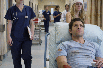 DURING MY MIDNIGHT SHIFT, TWO TRAUMA PATIENTS CAME IN… AND WHEN I SAW WHO THEY WERE, I SMILED COLDLY AND DID SOMETHING NO ONE SAW COMING.